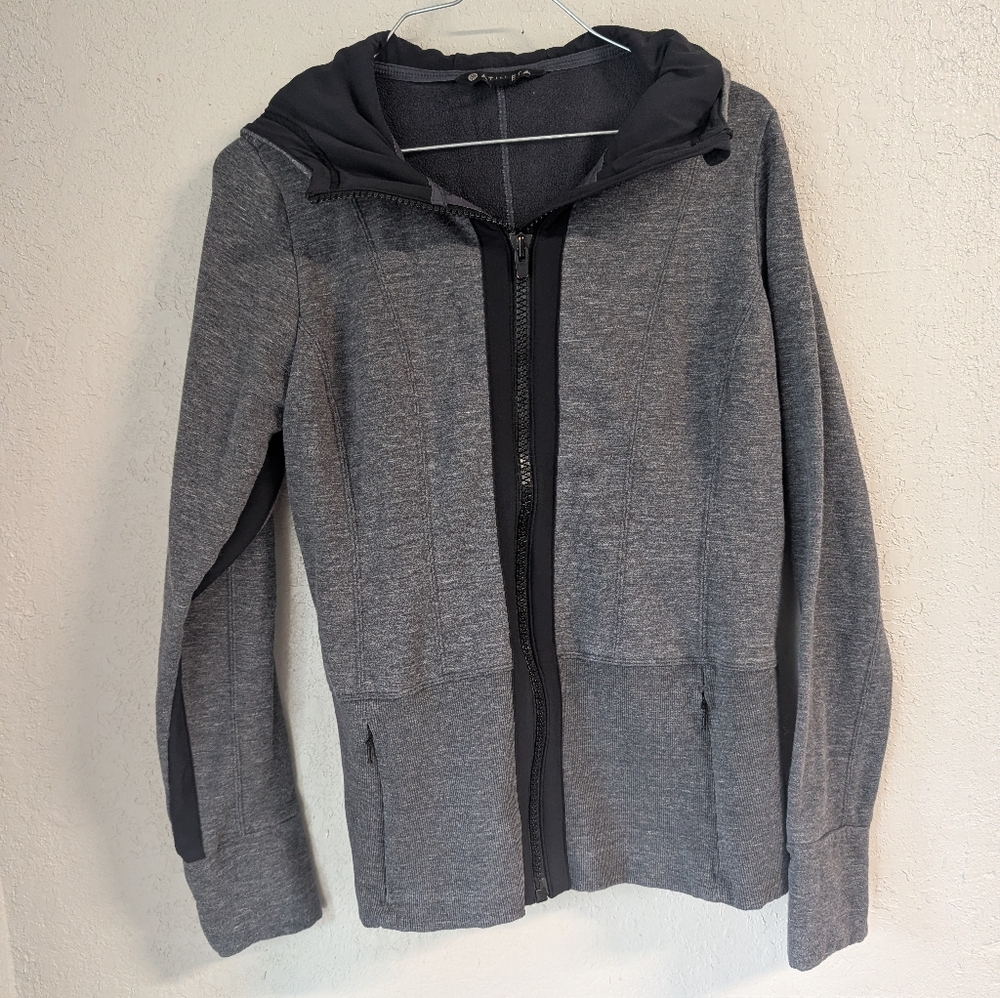 Athleta Fitted Victory Hoodie S Charcoal Gray Full Zip Fleece Workout Athleisure